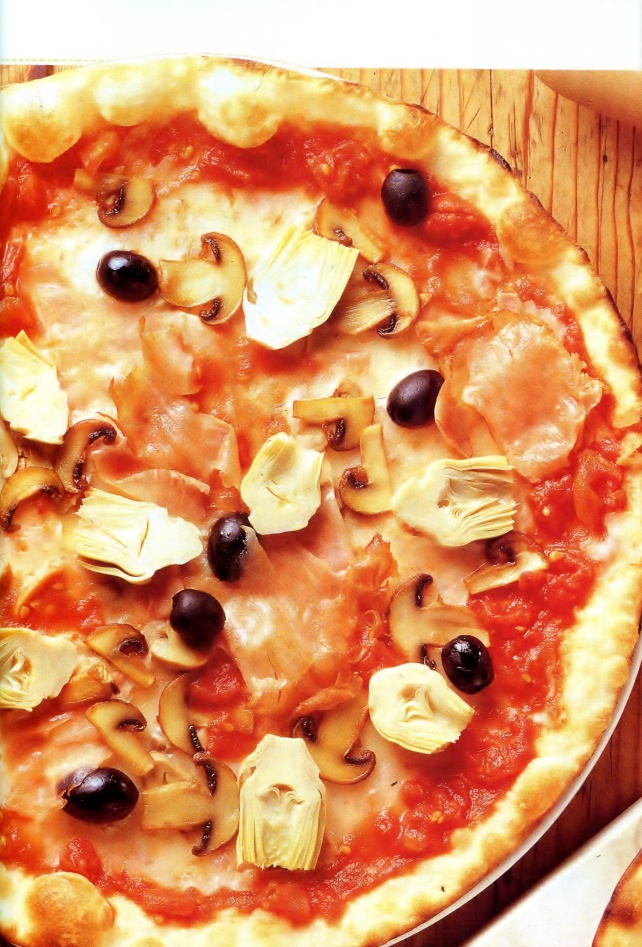 Pizza Capricciosa con prosciutto e carciofini